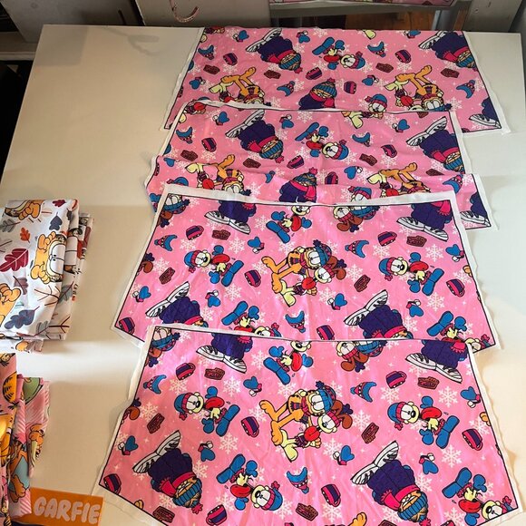 23 pc garfield scrap fabric bundle 2 - Picture 6 of 10